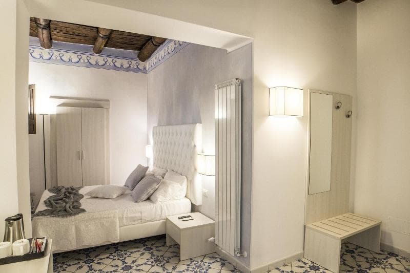 Morelli Suite 4
