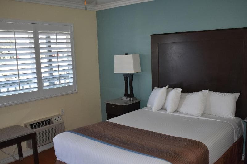Rockview Inn And Suites 5