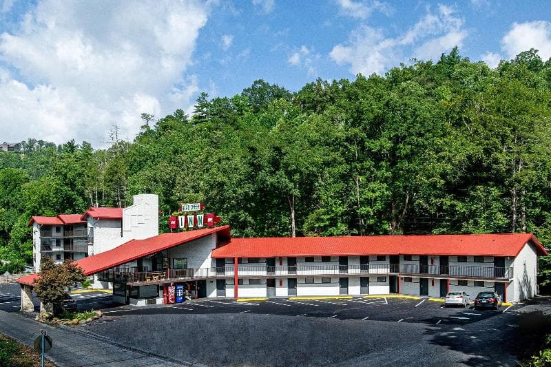 Bear Creek Inn 5