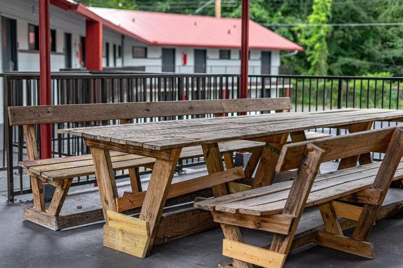 Bear Creek Inn 2