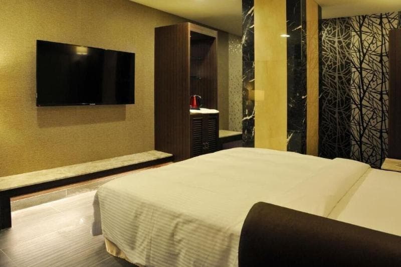 Maple Hotel Second Branch 4