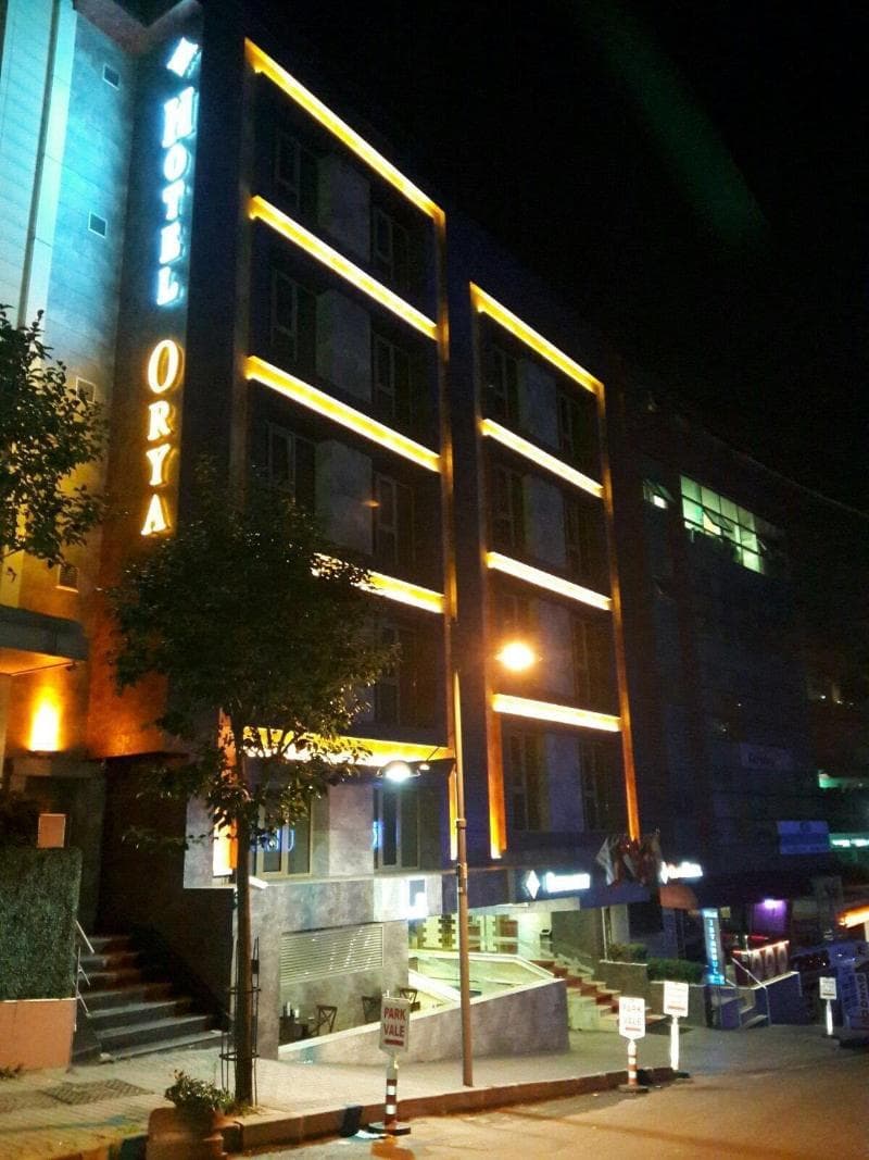 Orya 4