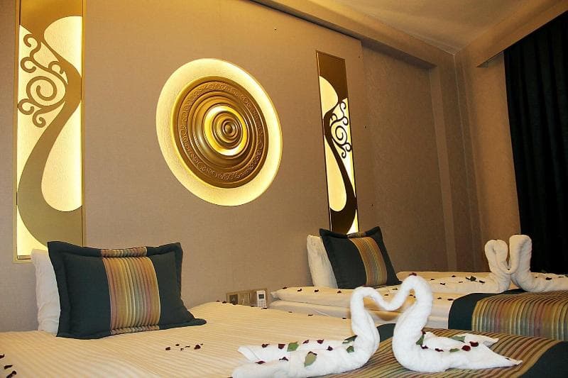 Nun Otel 3