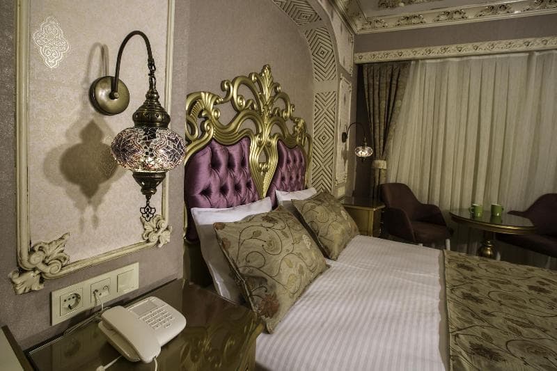 Phosphorion Hotel 4