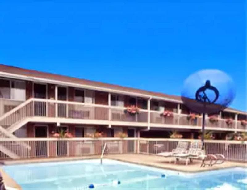 Sunset Inn photo 1