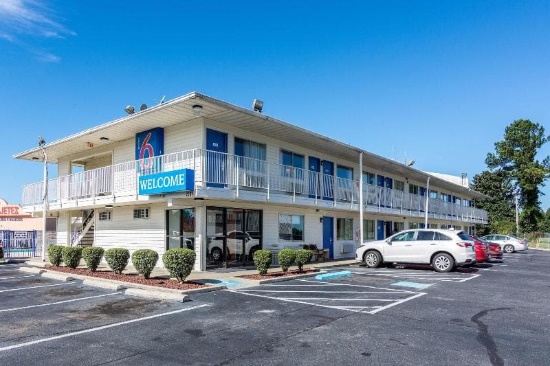 Motel 6 Lumberton 5
