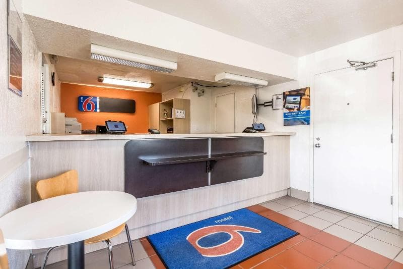 Motel 6 Lumberton 4