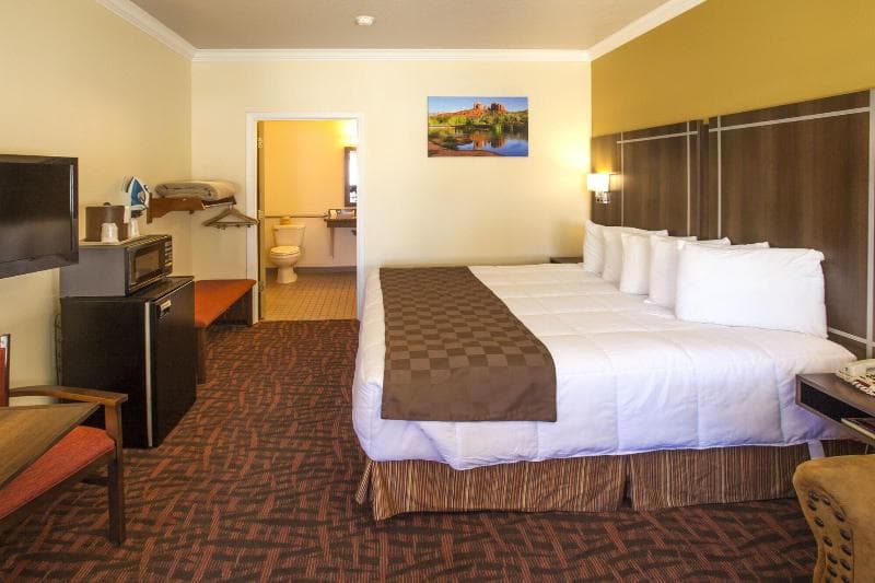 Wildflower Inn 3