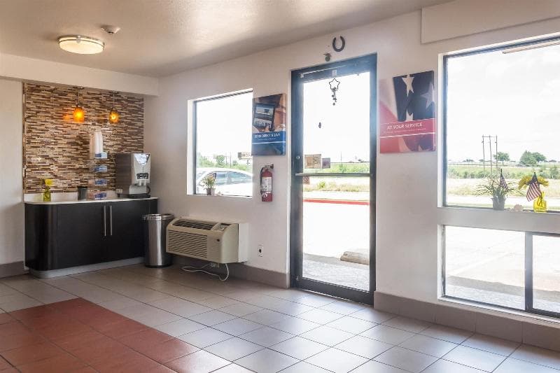 Motel 6 Dallas Mesquite 2