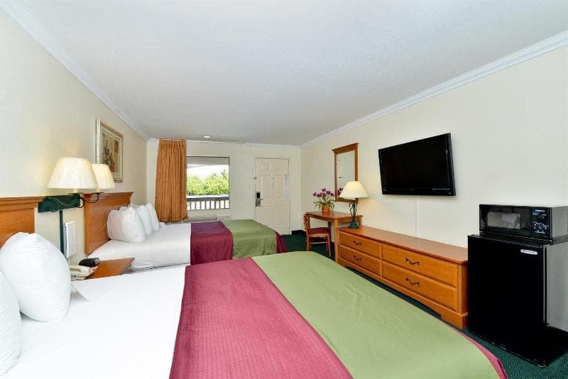 Americas Best Value Inn Columbus 4