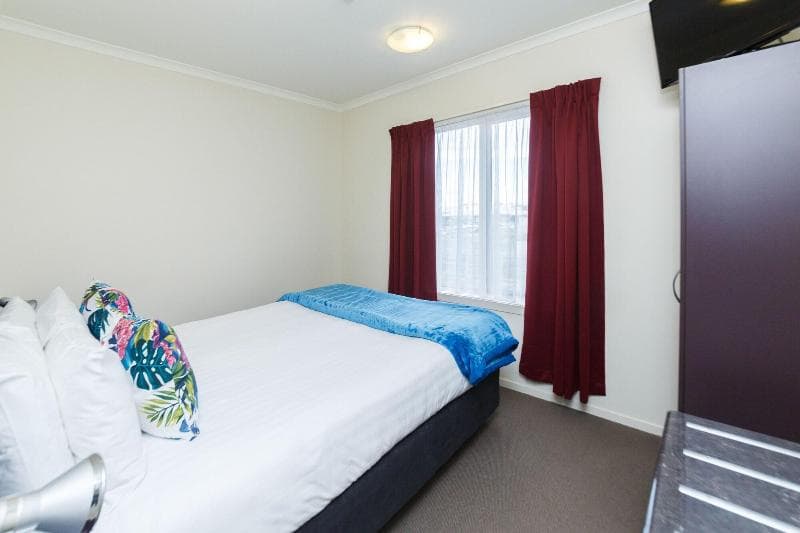 B-Ks Premier Motel Palmerston North 3