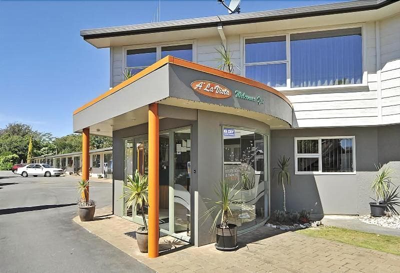 A'la Vista Motel 3