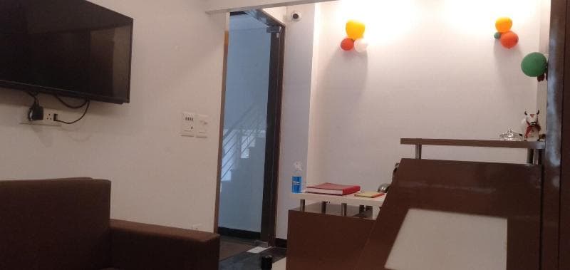 Airport Hotel P Palace photo 1