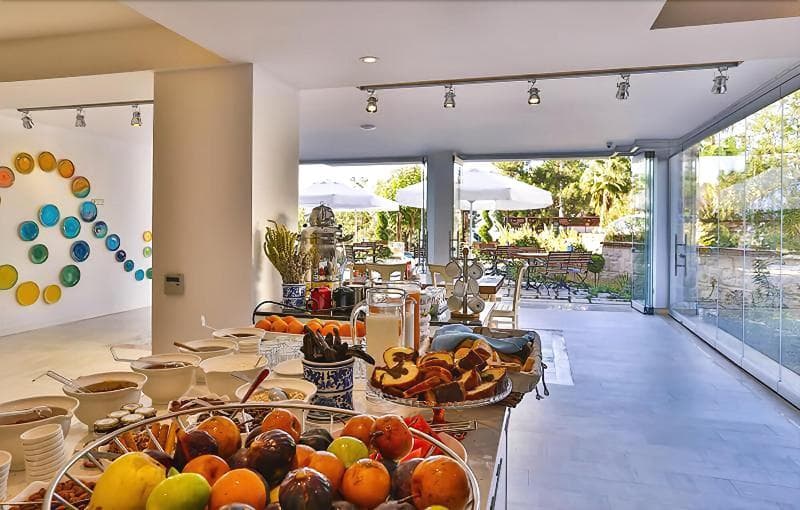 Arnna Hotel main