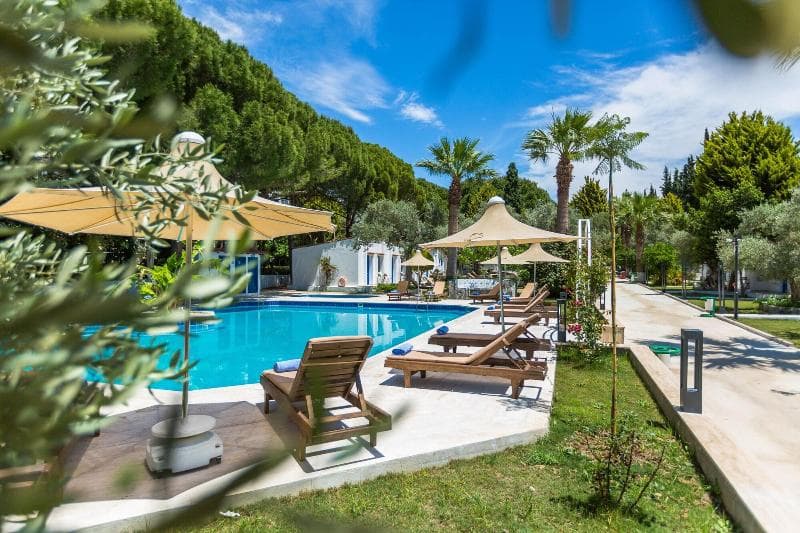 Risus Garden Marina Hotel main