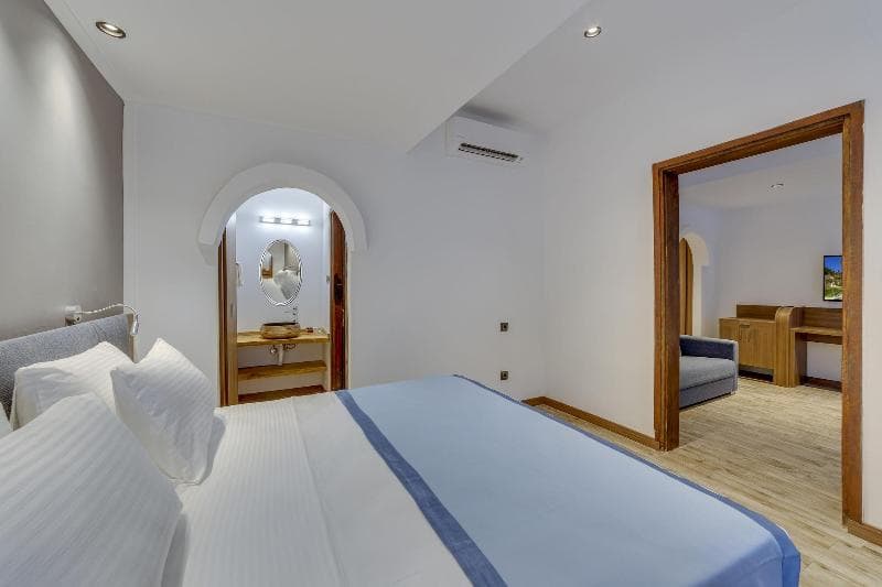 Risus Garden Marina Hotel 3
