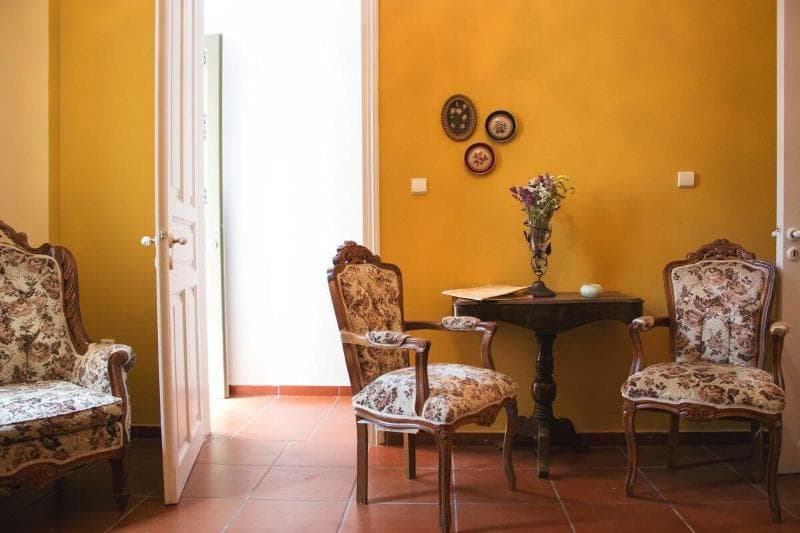 Athens Quinta 4