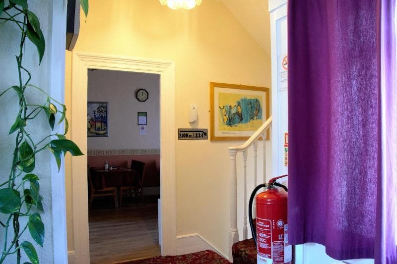 Bow Guest House (Adults Only) 3