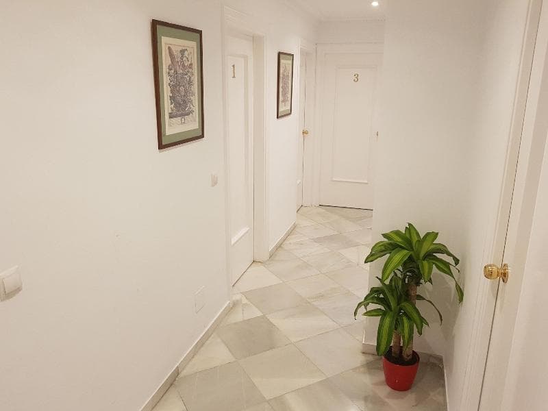 Fan Suites Duquesa 2