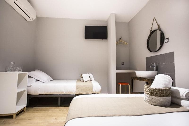 Hola Rooms 2