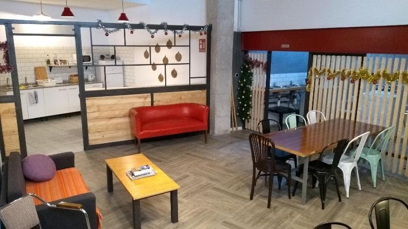 The Market Hostel Alicante 4