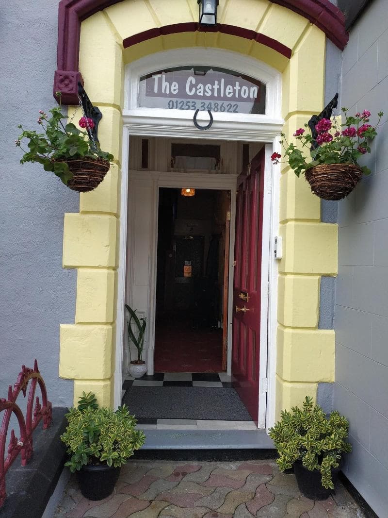 The Castleton 5