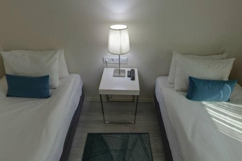 Lion City Hotel photo 1