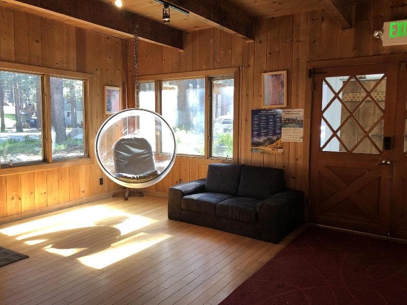 The M Inn Mammoth 4