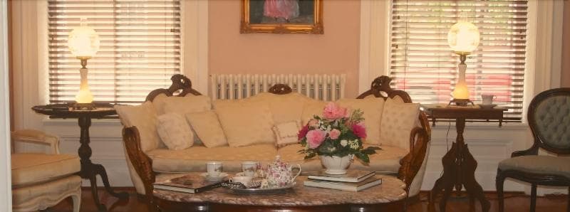 The Swope Manor Bed & Breakfast main