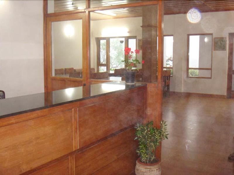 Hotel Himalayan Club 5