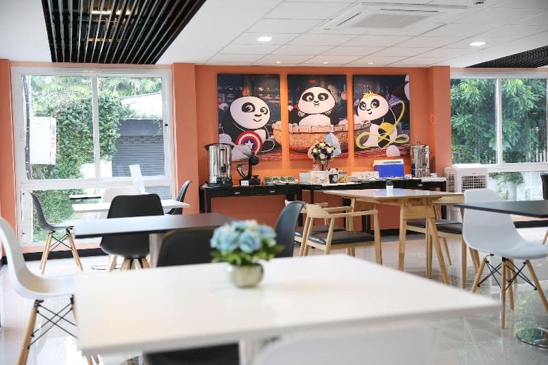 Lucky Panda Hotel By Zuzu photo 1