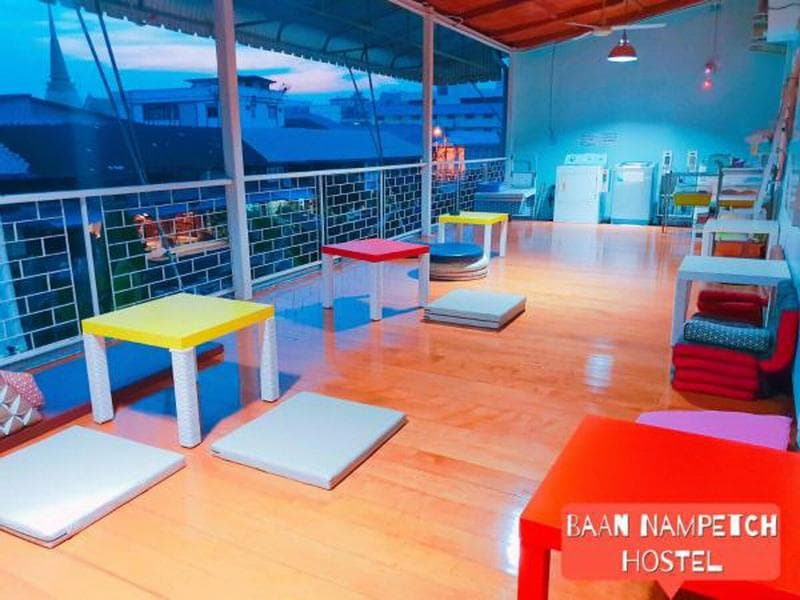 Baan Nampetch Hostel (Adults Only) 3