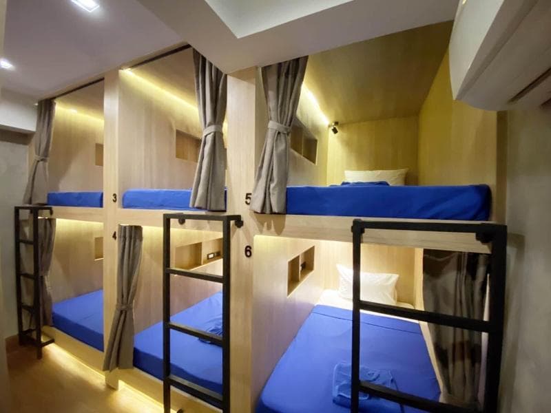 Patong Poshtel Adults Only 2