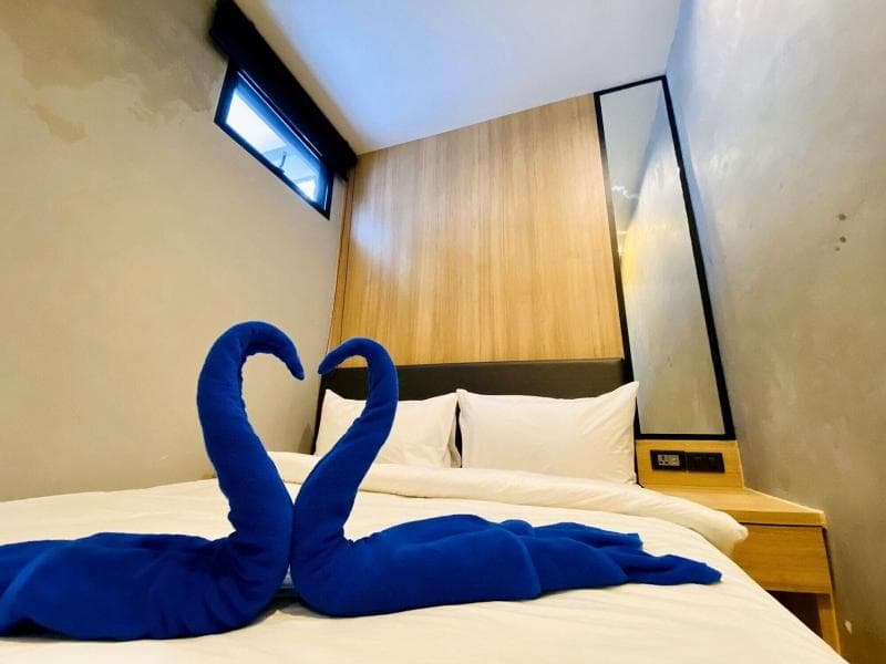Patong Poshtel Adults Only 5