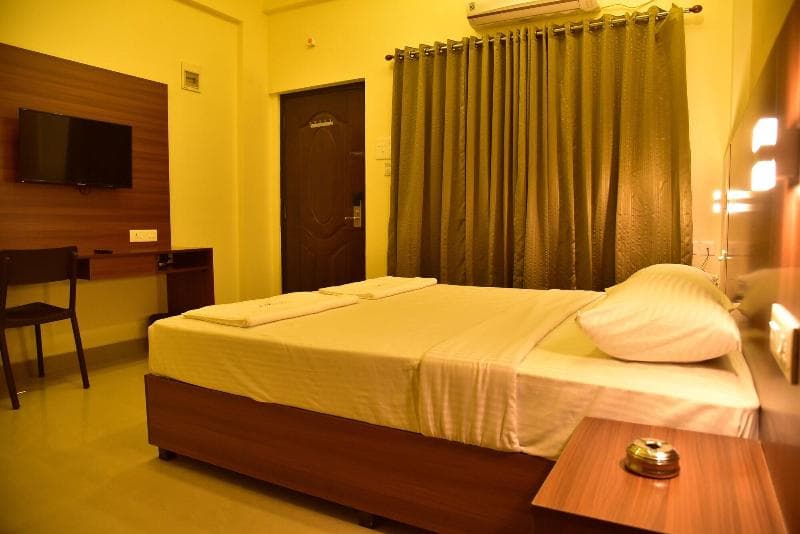 Hotel Citywalk Residency 5