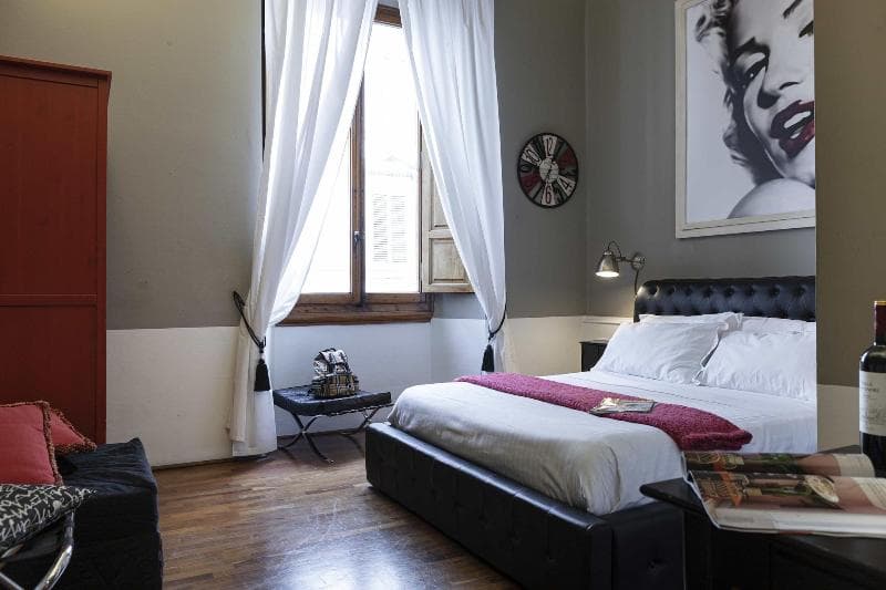Prestigia Rooms main