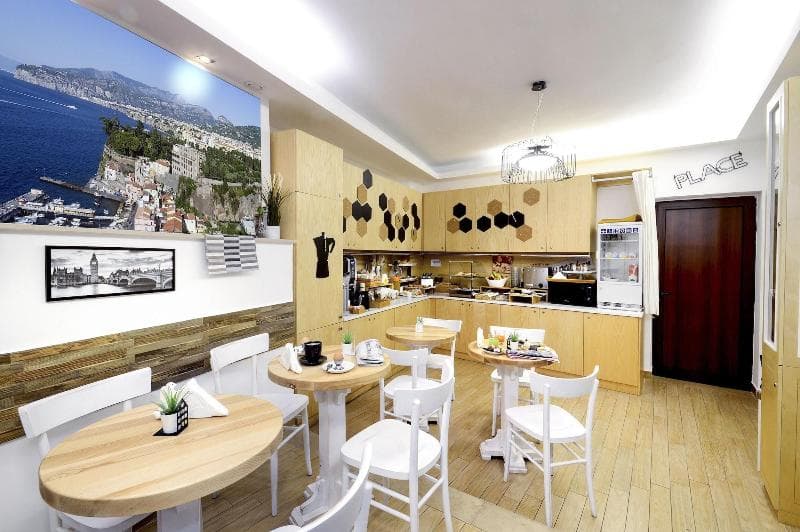 B&B Sorrento Queen 4