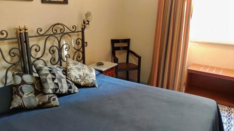 Nicolas Inn photo 1