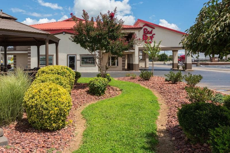 Red Roof Inn Bowling Green 5