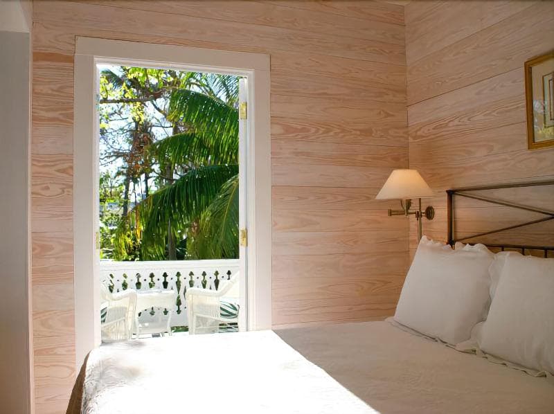 Island City House Hotel photo 1