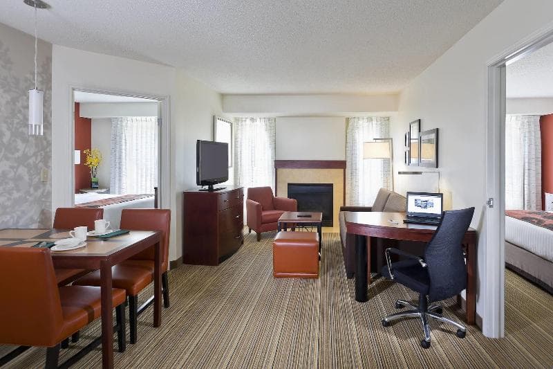 Residence Inn Cedar Rapids 4