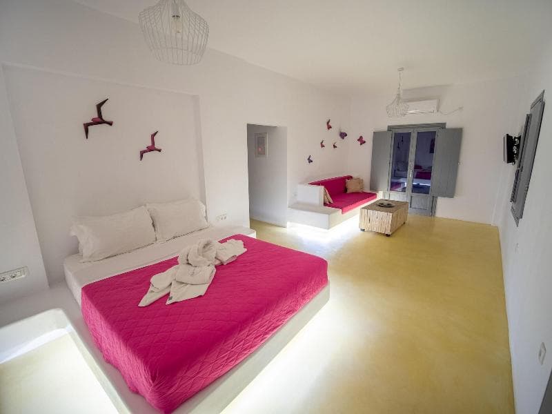 Majestic Sky Luxury Suites (Adults Only) 3