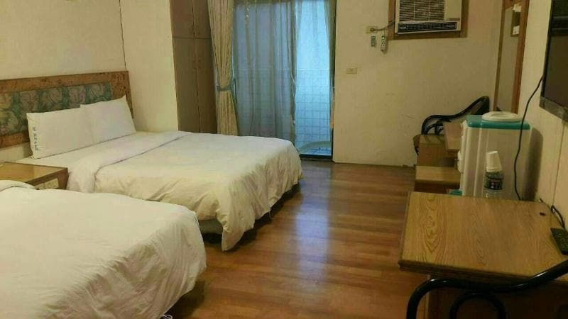Yi Sian Hot Spring Hotel photo 1