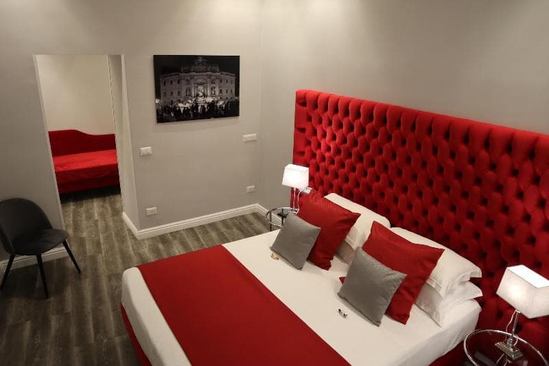 Millina Suites In Navona 4