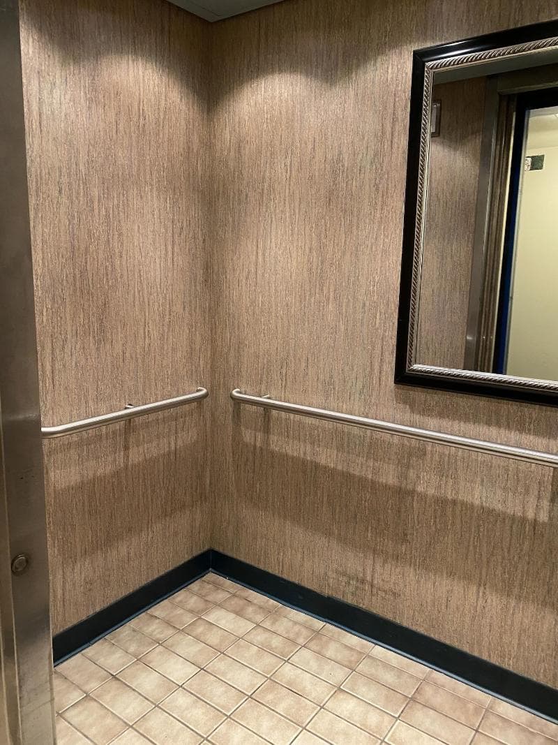 Royal Pacific Motor Inn 4