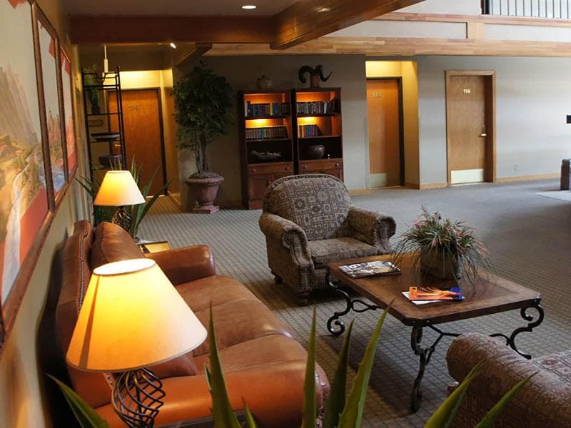 Raintree's Park Plaza Park City 4