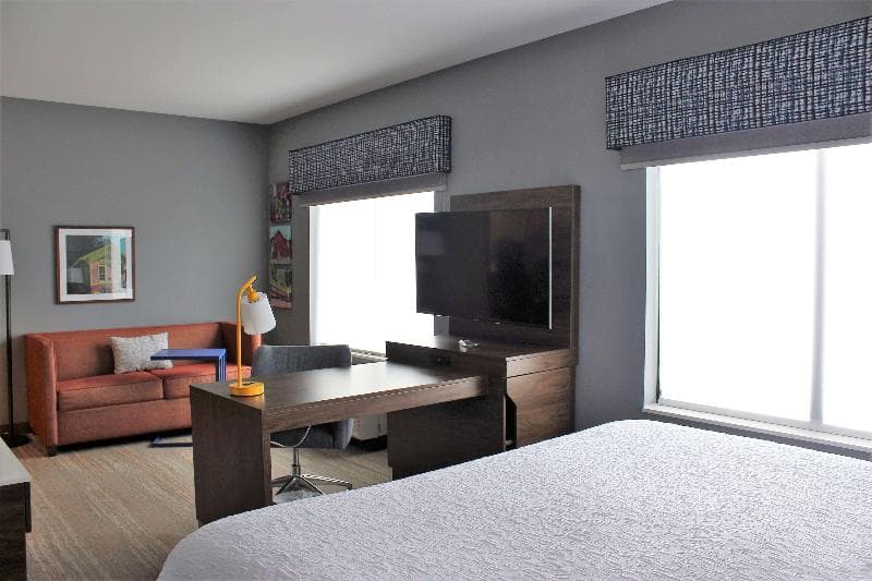 Hampton Inn Lexington 4