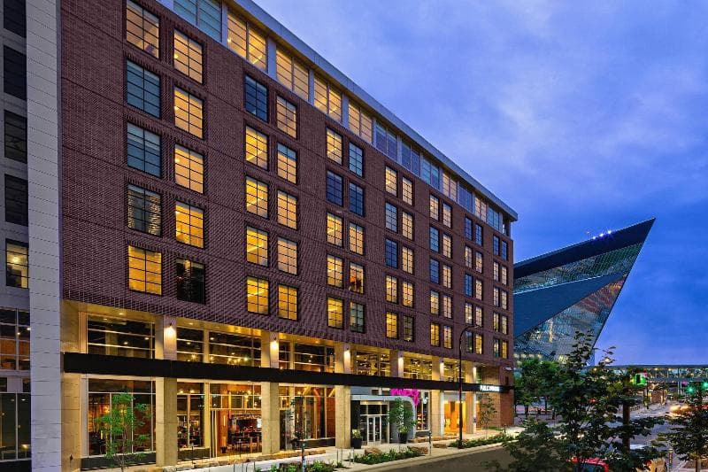 Moxy Minneapolis Downtown 3