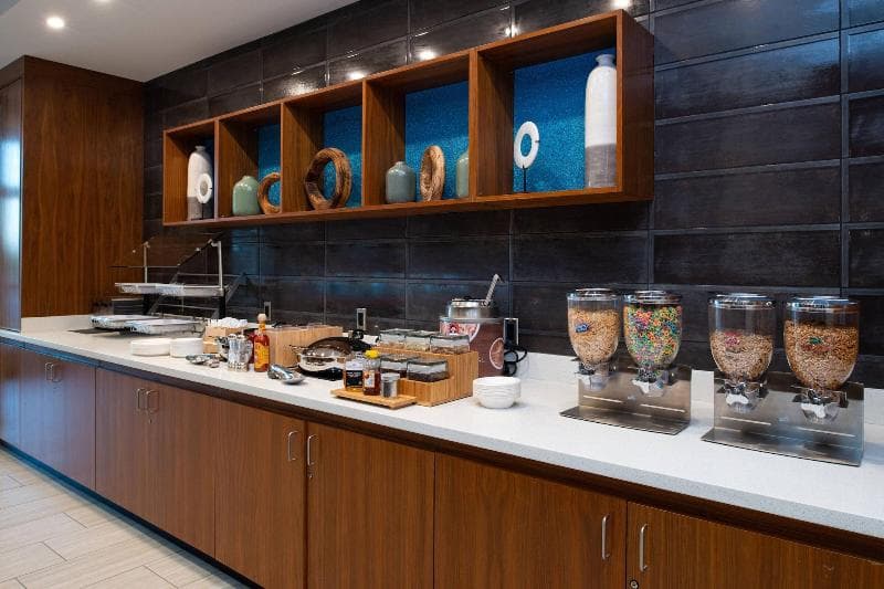 Springhill Suites Kansas City Northeast 2