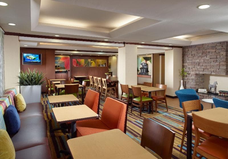 Fairfield Inn & Suites Clarksville 3